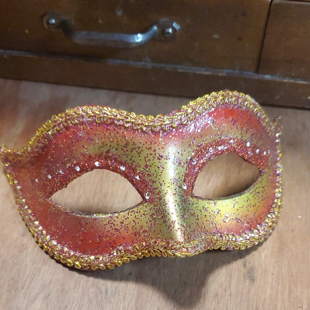 Glittery Red and Gold Mardi Gras Masquerade Mask TN